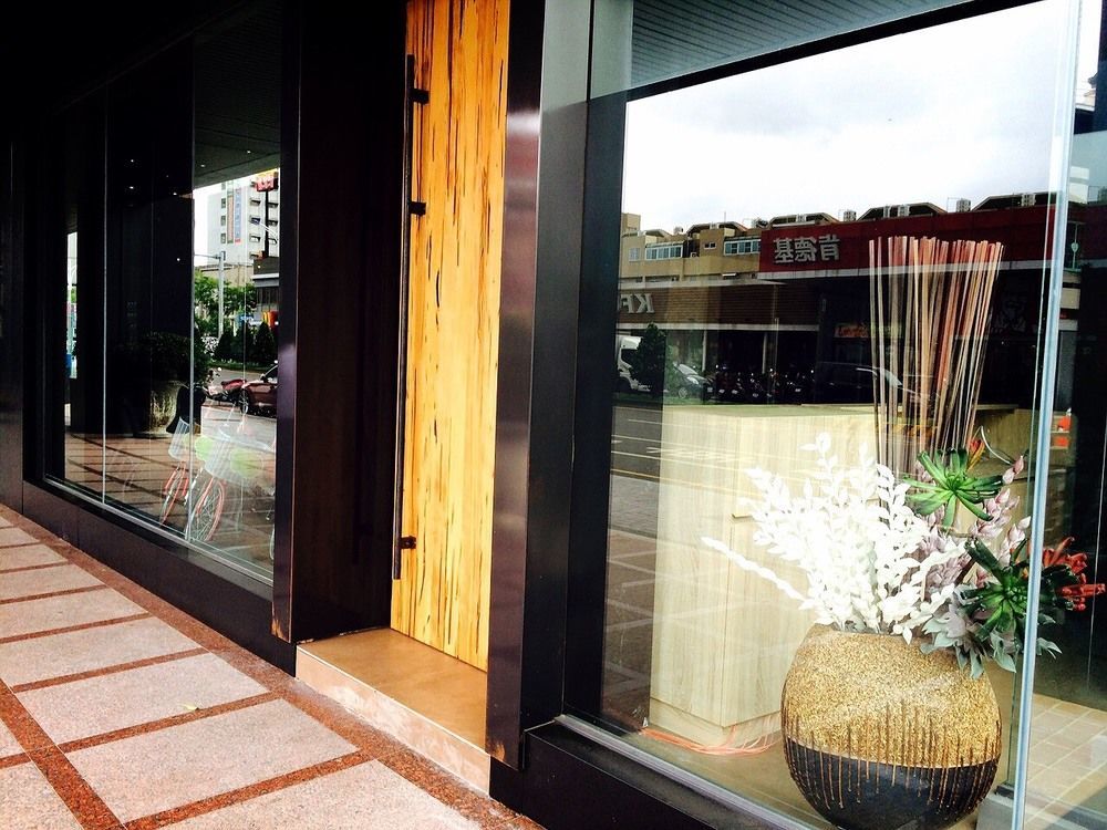 Chiayi Guanzhi Hotel Екстер'єр фото