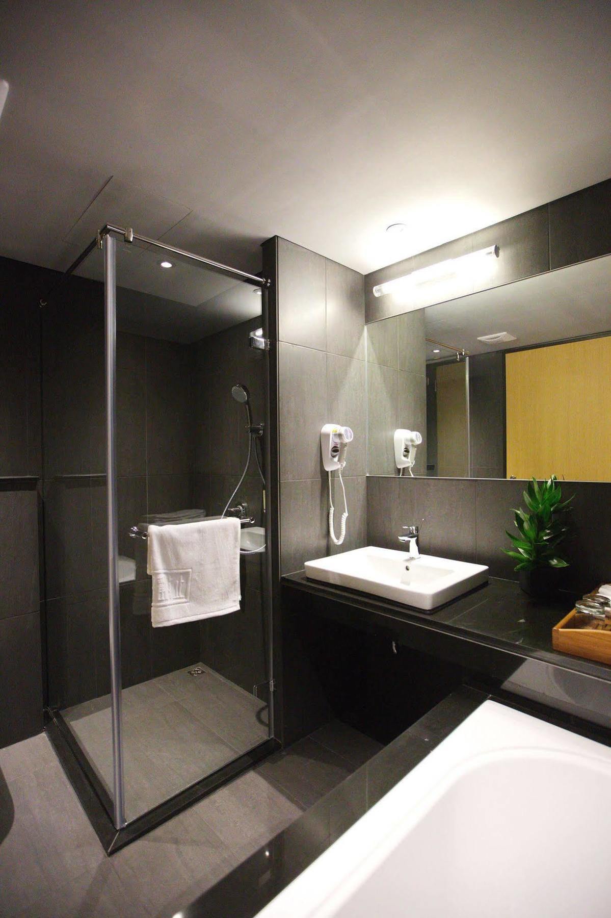 Chiayi Guanzhi Hotel Екстер'єр фото